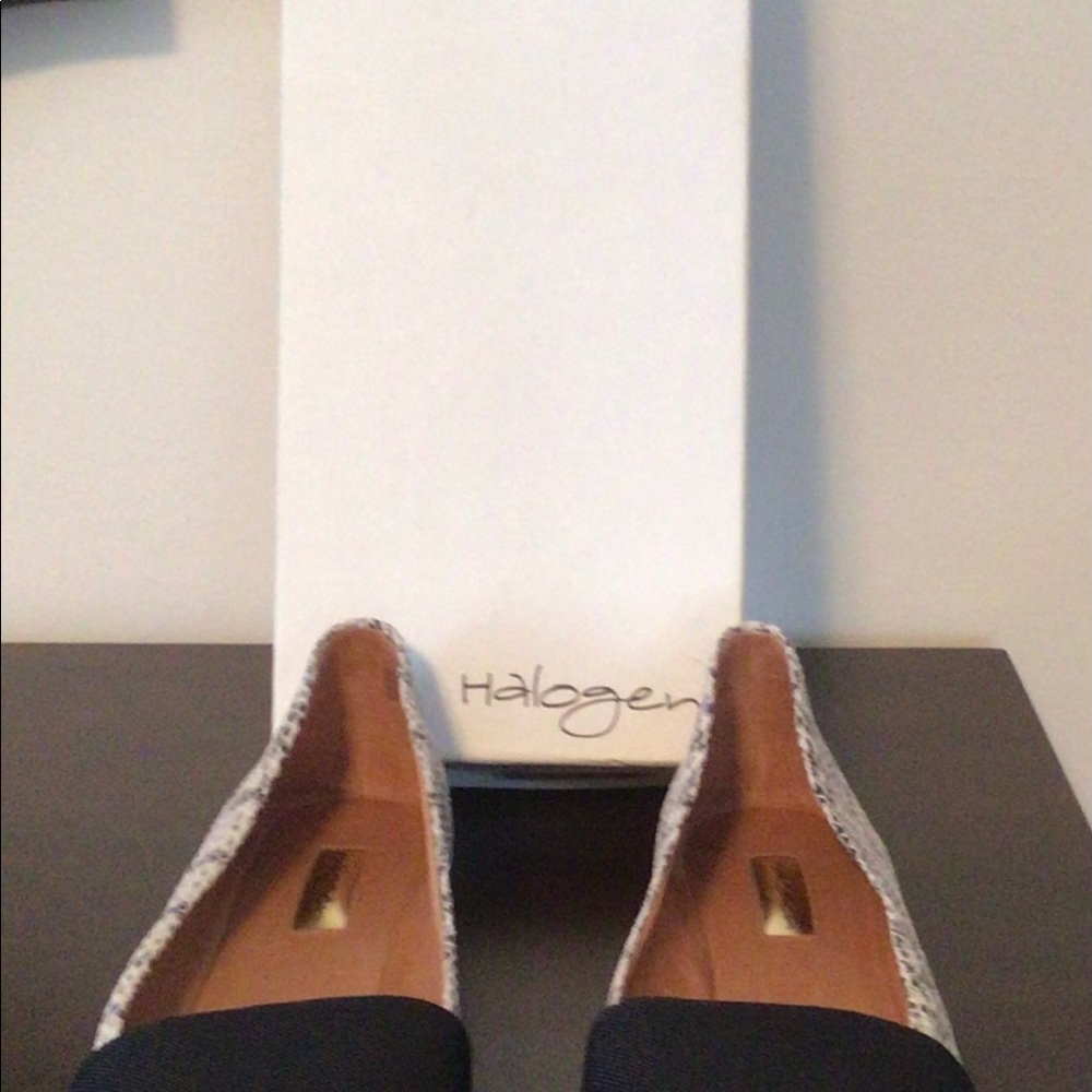 Halogen Shoes - Picture 3 of 5